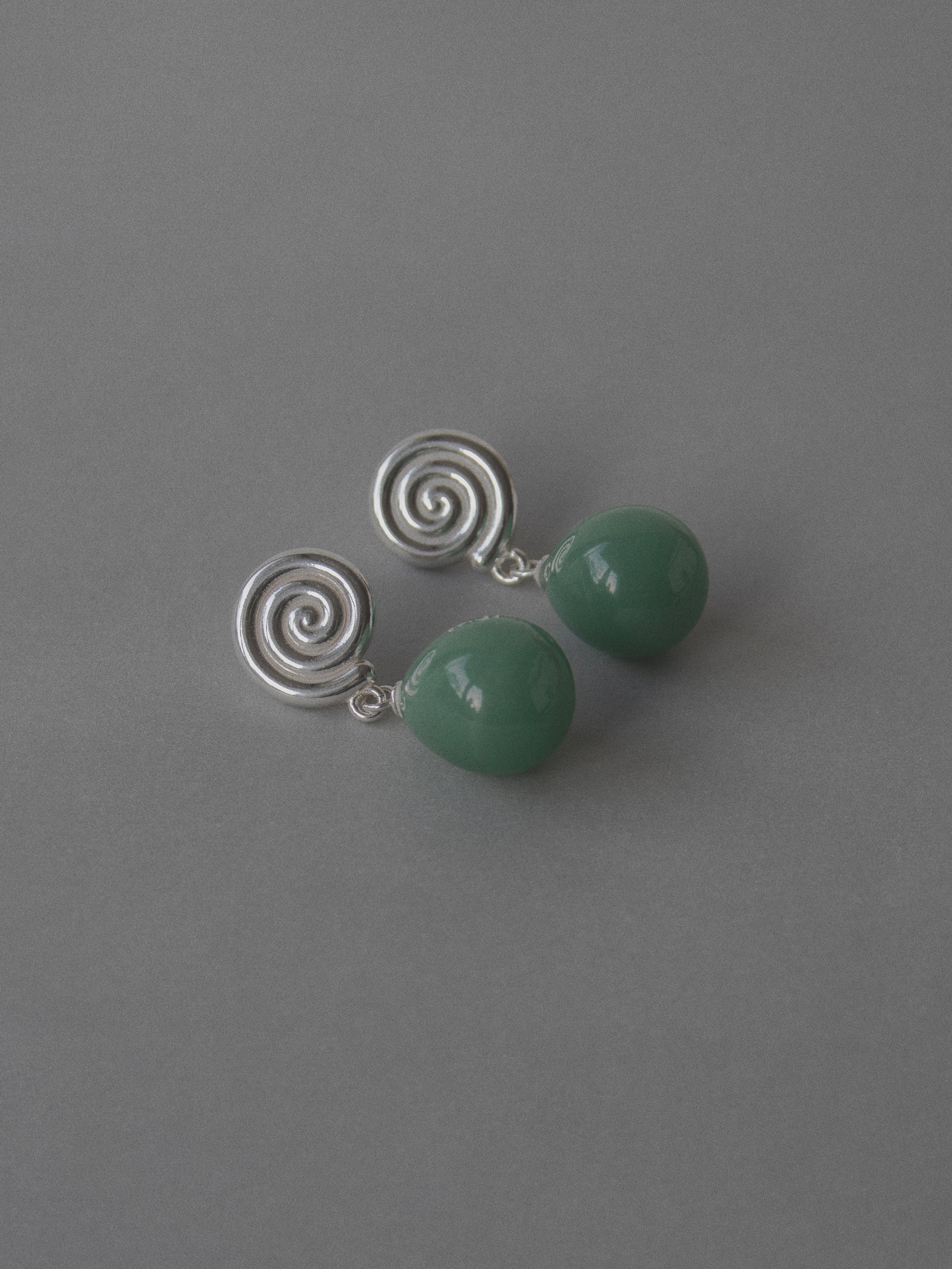 Spira drop earrings