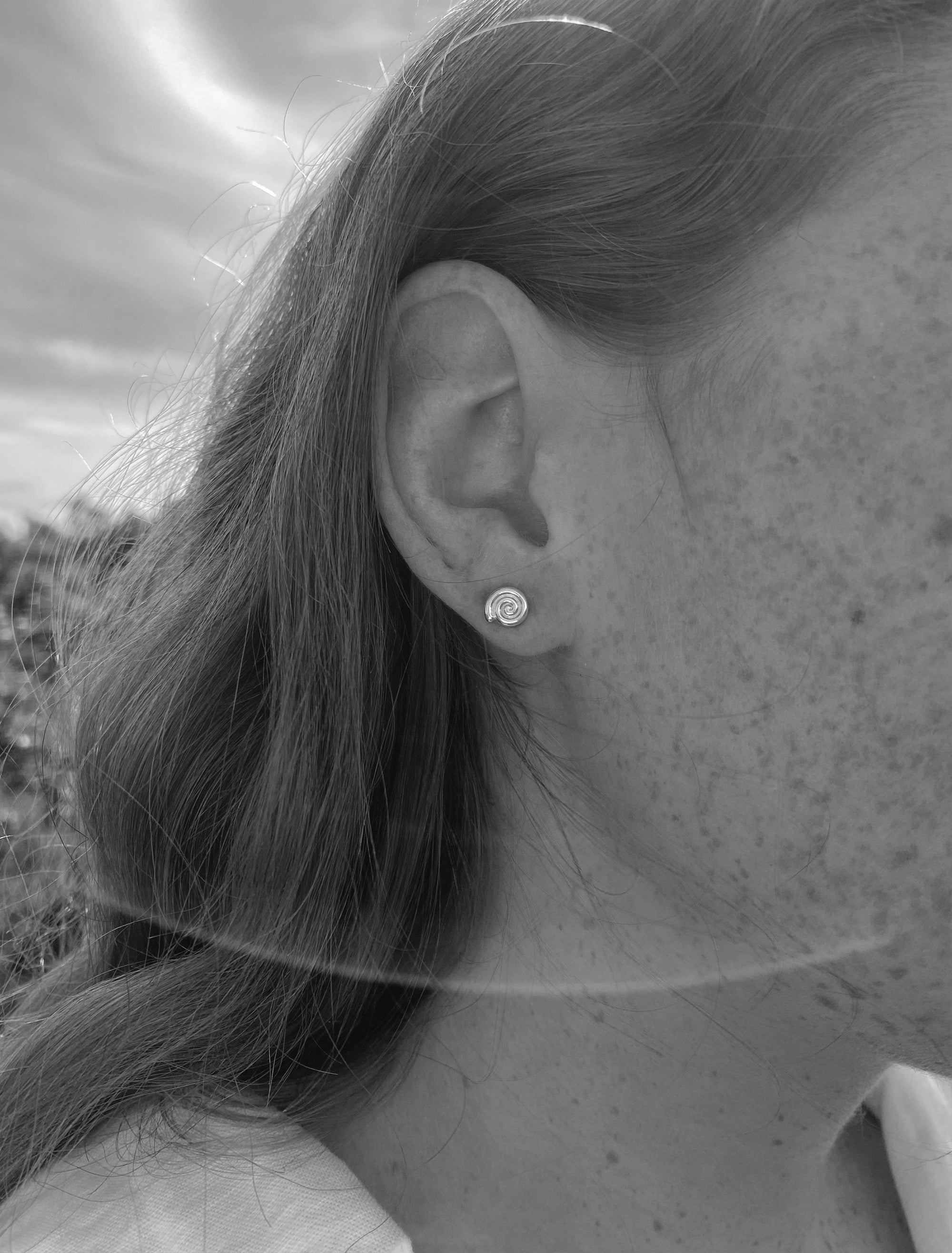 Spira Studs