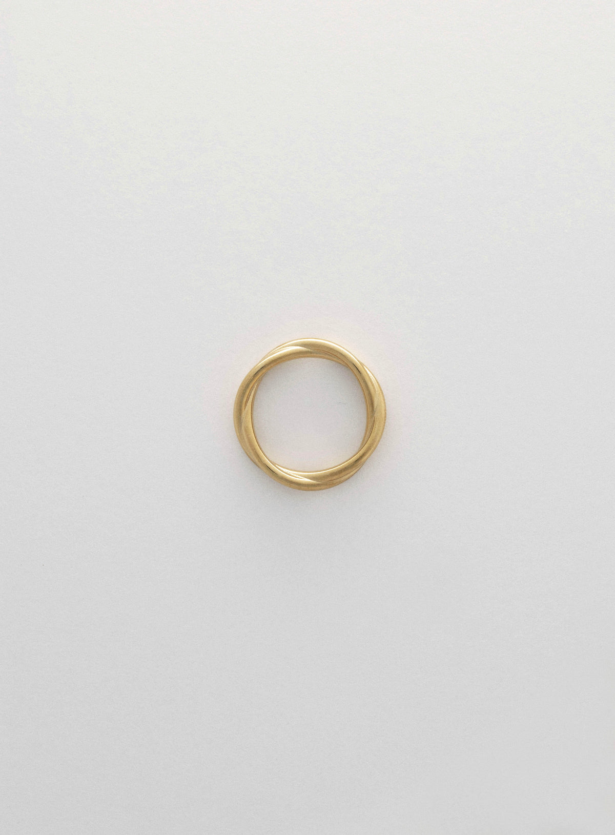 Intertwine Ring