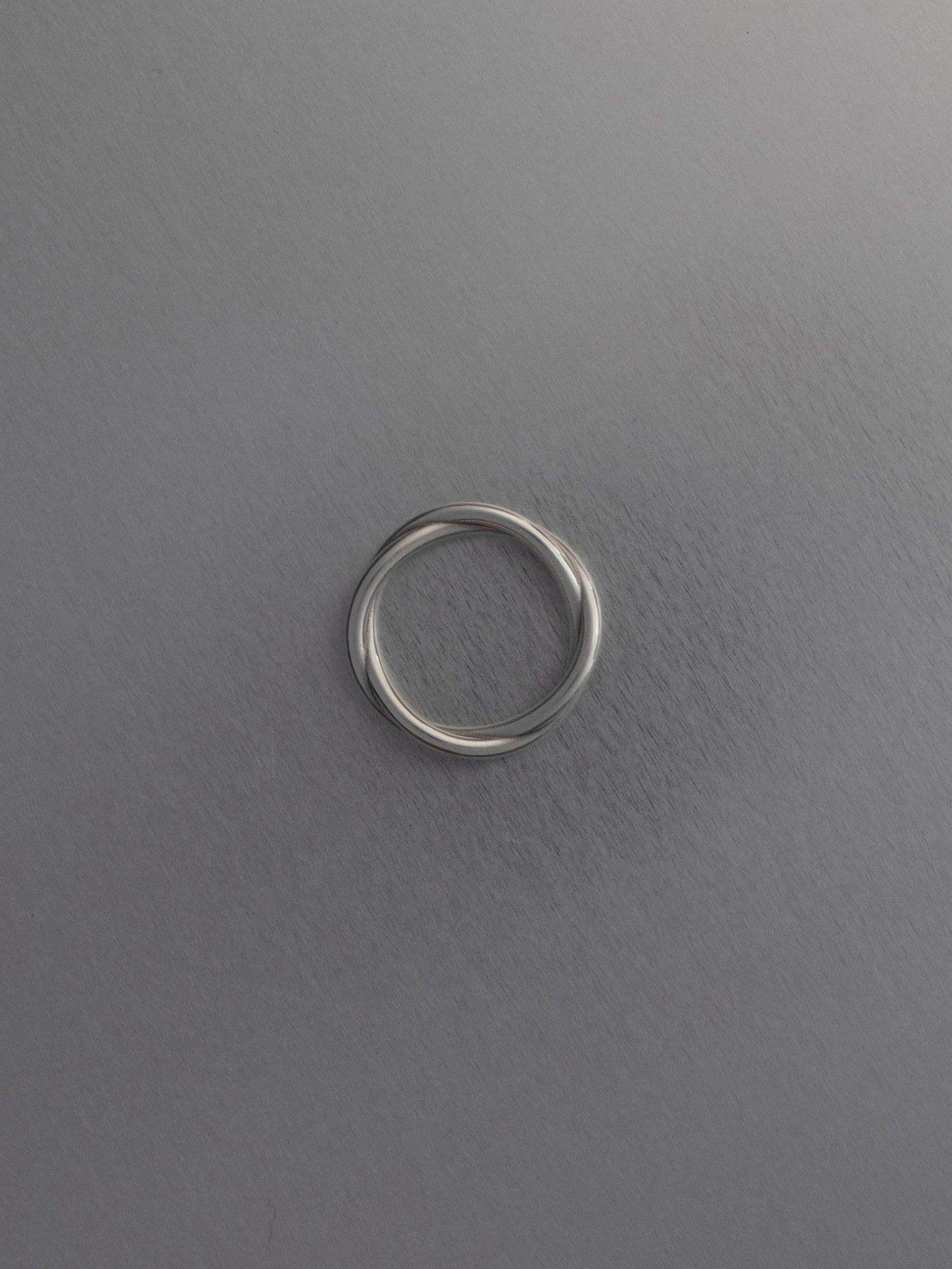 Intertwine Ring - IDAMARI