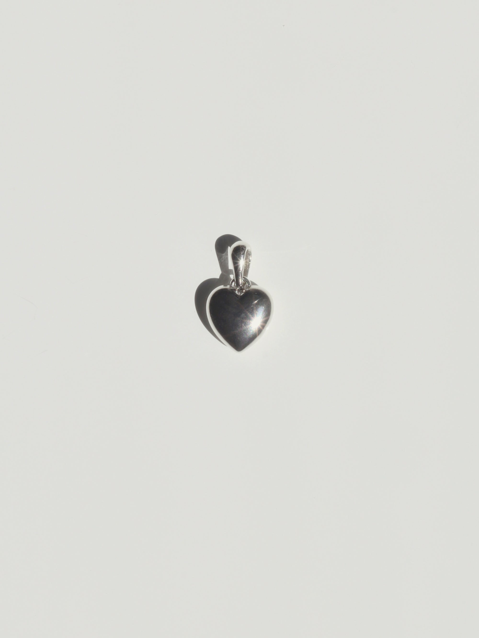 Puffy heart necklace