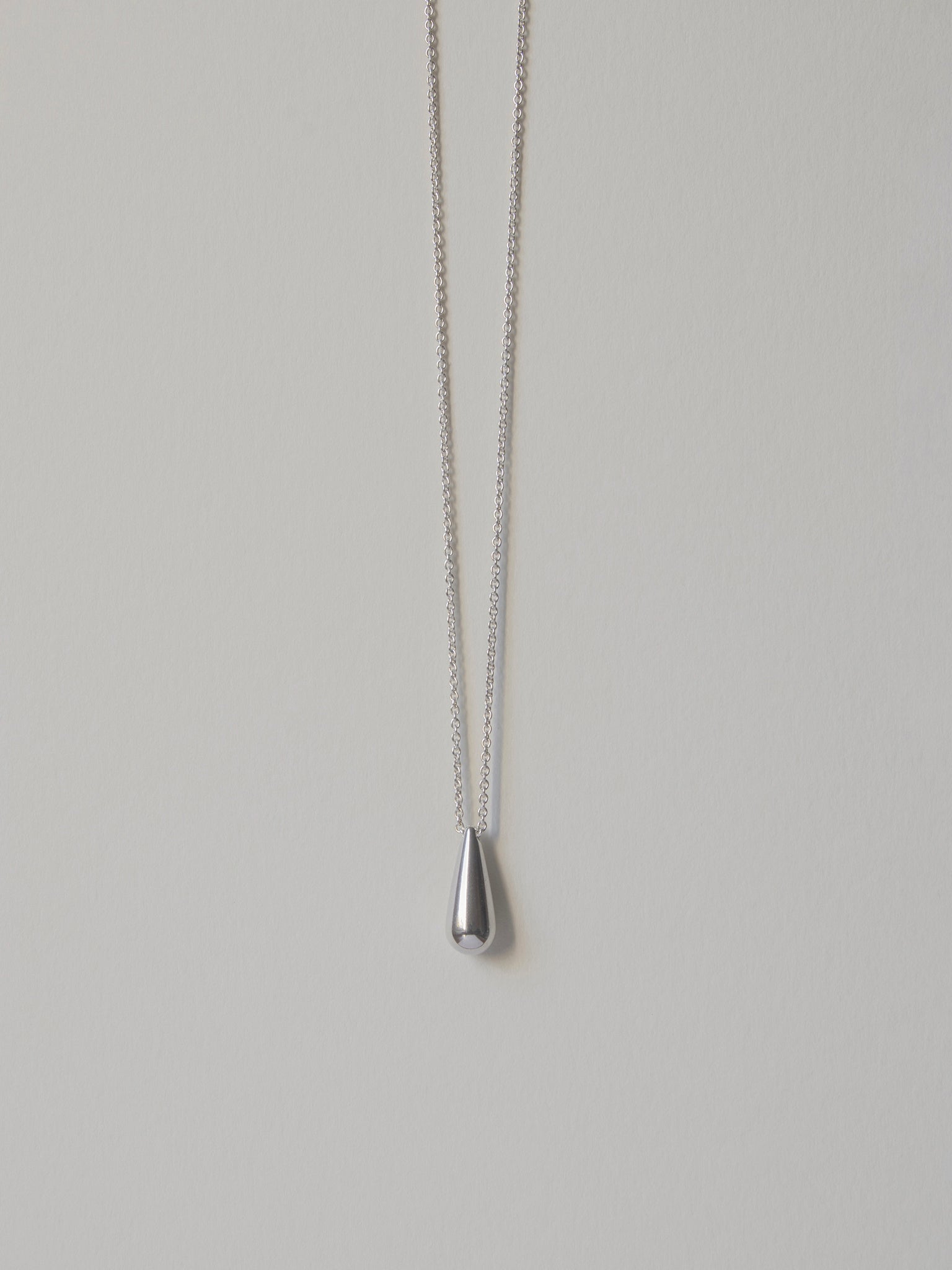 Trace necklace