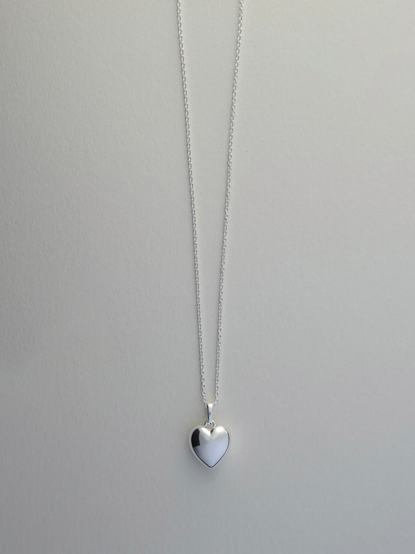 Puffy heart necklace