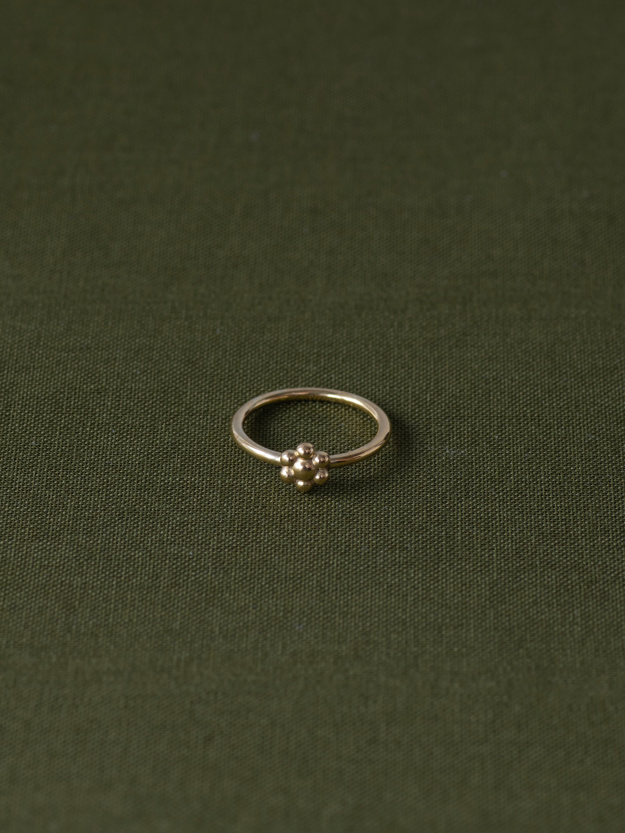 Meadow ring 18k