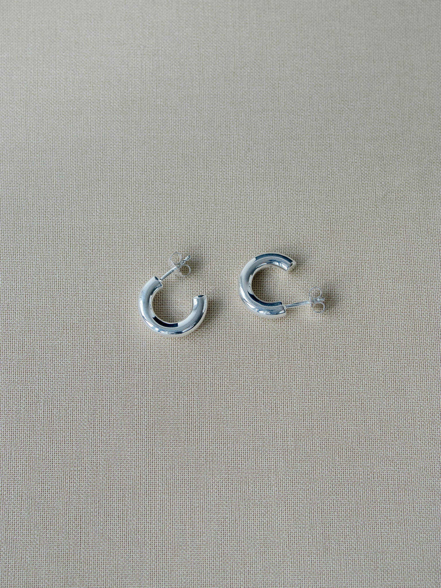 Remi mini hoops - IDAMARI